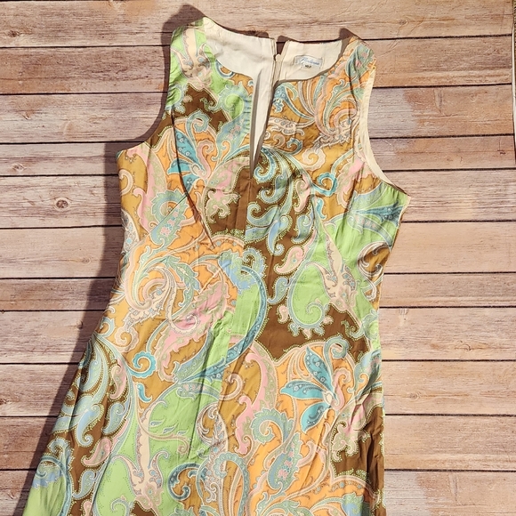 Shoshanna Dresses & Skirts - Shoshanna Paisley print dress